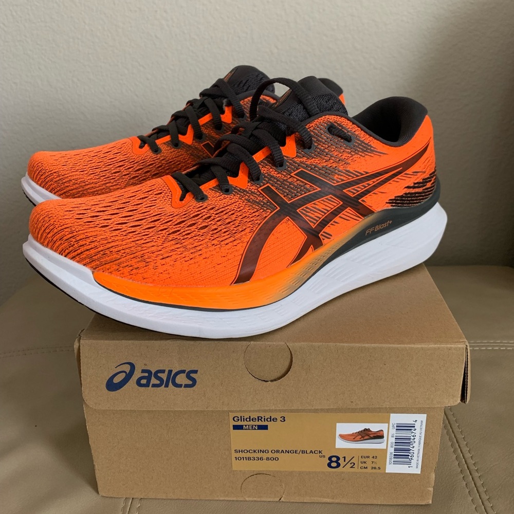ASICS GLIDERIDE 3 RUNNING SHOES